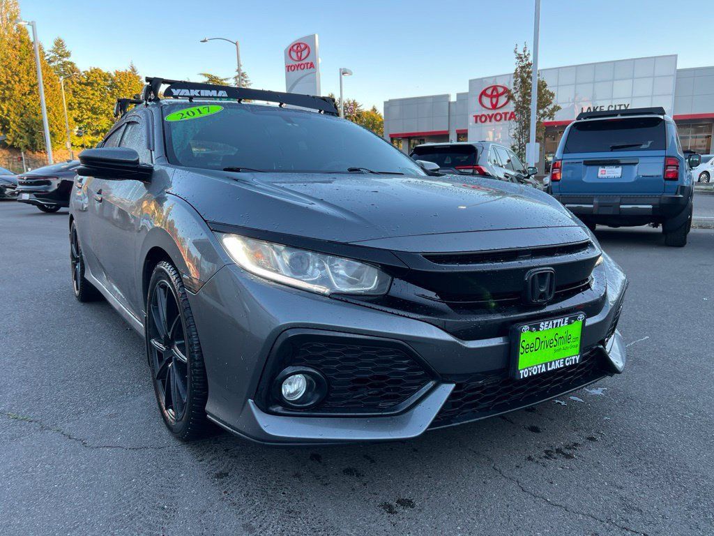 Used 2017 Honda Civic EX image 1