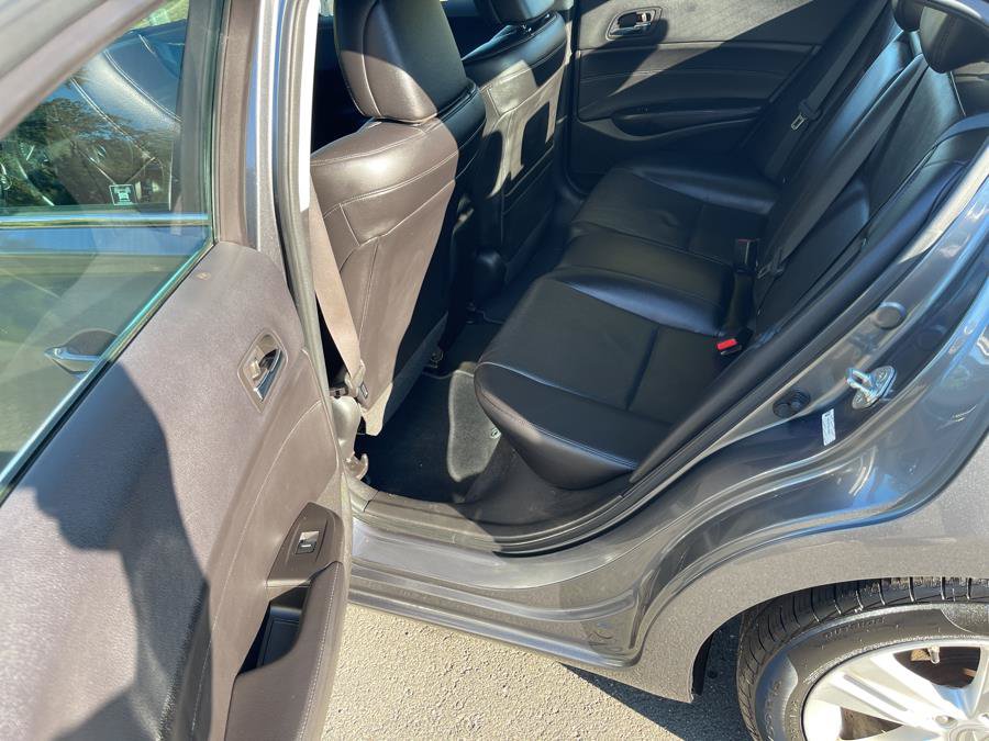 Used 2013 Acura ILX w/ Technology Package FWD image 10