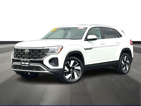 Used 2026 Volkswagen Atlas Cross Sport SE FWD image 1