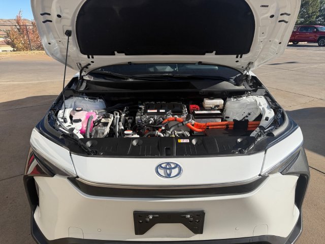 Certified 2024 Toyota bZ4X AWD w/ Weather Package image 20