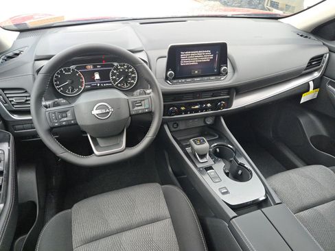 New 2026 Nissan Rogue SV FWD image 13