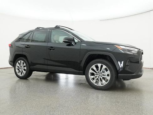 New 2025 Toyota RAV4 XLE Premium image 11