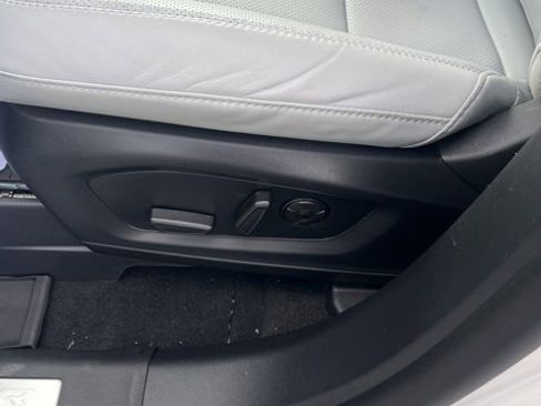 New 2026 Ford Explorer Platinum w/ LUX Leather Package image 11