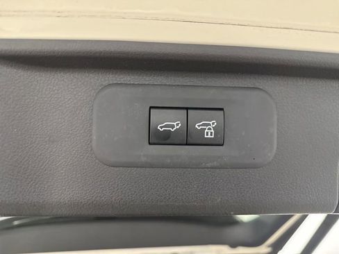 Used 2024 Toyota Grand Highlander Limited image 29