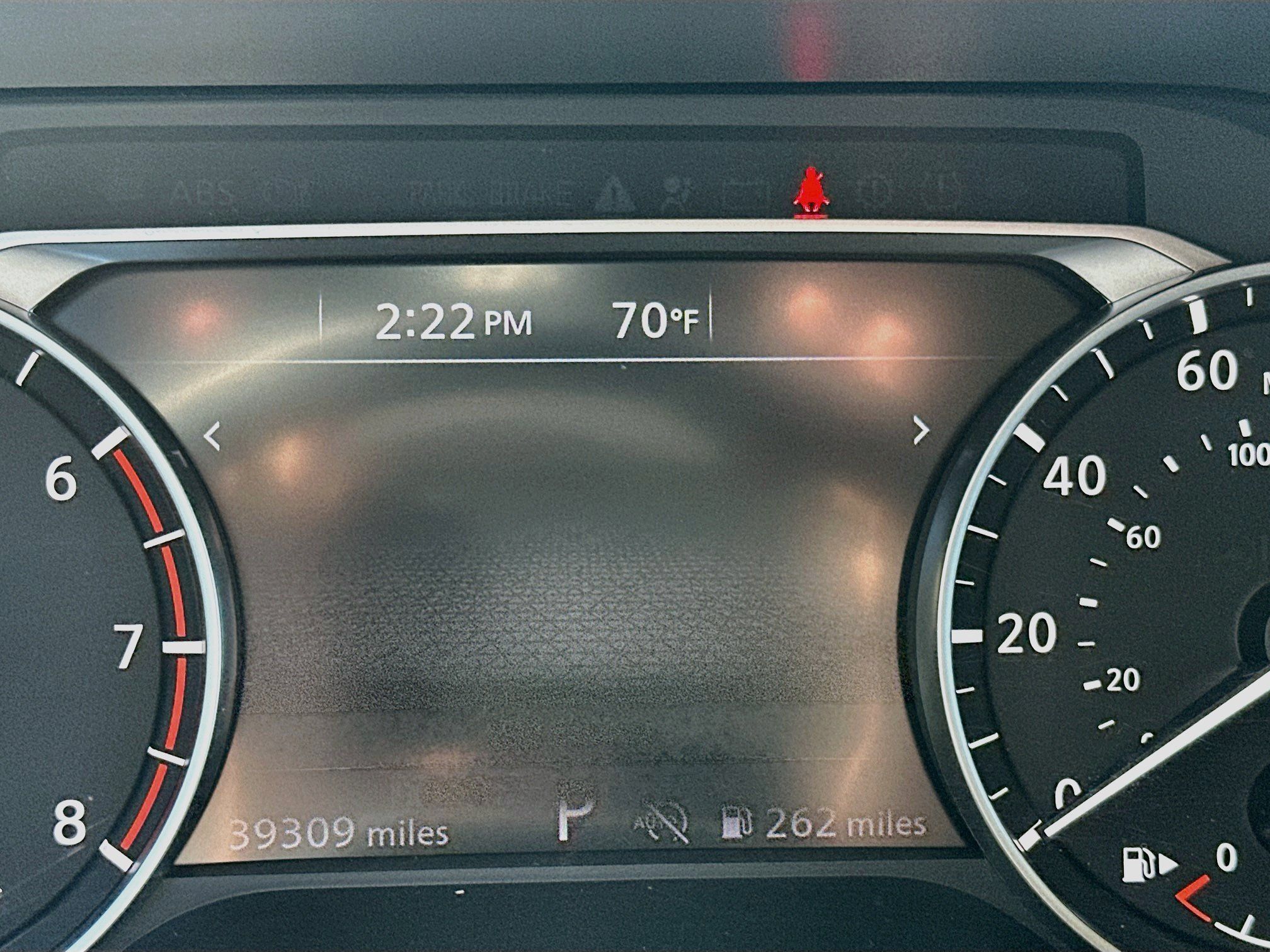 Used 2025 Nissan Rogue SV AWD/4WD image 18