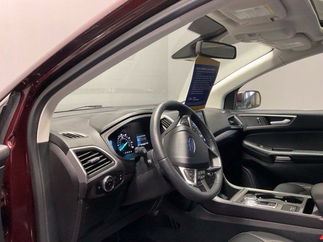 Used 2024 Ford Edge SEL w/ Convenience Package AWD/4WD image 16