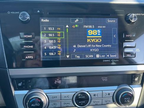 Used 2015 Subaru Outback 3.6R Limited image 22