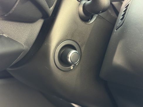 Used 2020 Land Rover Range Rover HSE image 23