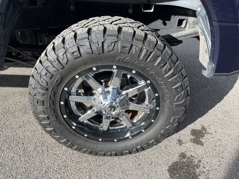 Used 2017 Ford F250 Lariat w/ Chrome Package image 26