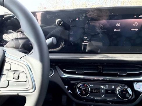 New 2026 Buick Envista Sport Touring image 12