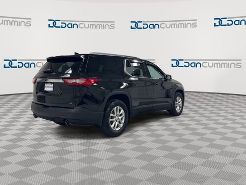 Used 2018 Chevrolet Traverse LT FWD image 8