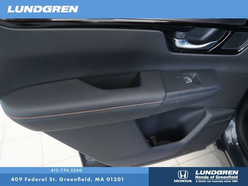 Used 2025 Honda CR-V Sport Touring image 29