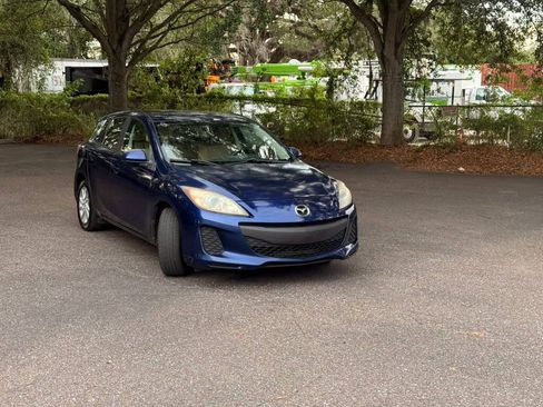 Used 2012 MAZDA MAZDA3 i Touring FWD image 2