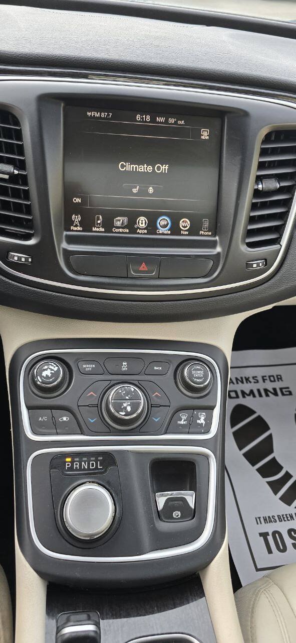Used 2016 Chrysler 200 C w/ Navigation & Sound Group I FWD image 25