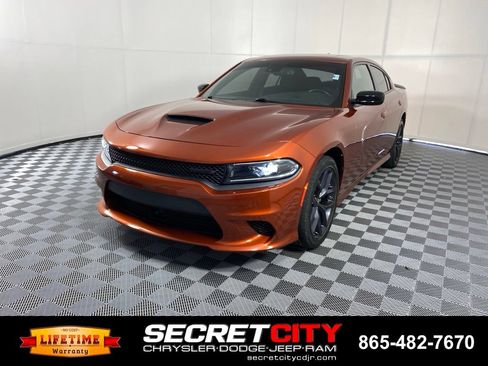 Used 2023 Dodge Charger R/T w/ Blacktop Package RWD image 3