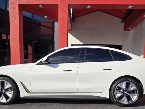 Used 2023 BMW i4 eDrive35 w/ Premium Package image 5