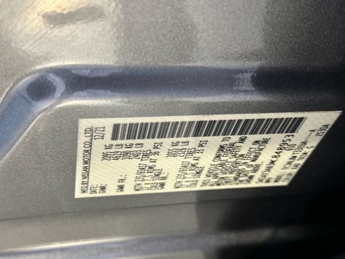 Used 2021 Nissan Rogue S AWD/4WD image 31