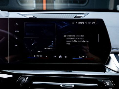 Used 2025 BMW X1 M35i w/ Premium Package image 20