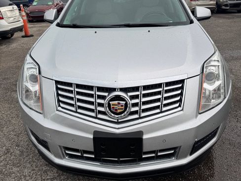 Used 2013 Cadillac SRX Luxury FWD image 2