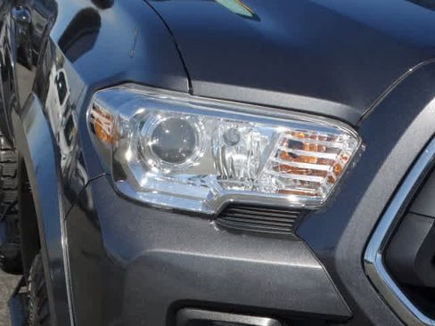 Certified 2023 Toyota Tacoma SR5 image 10