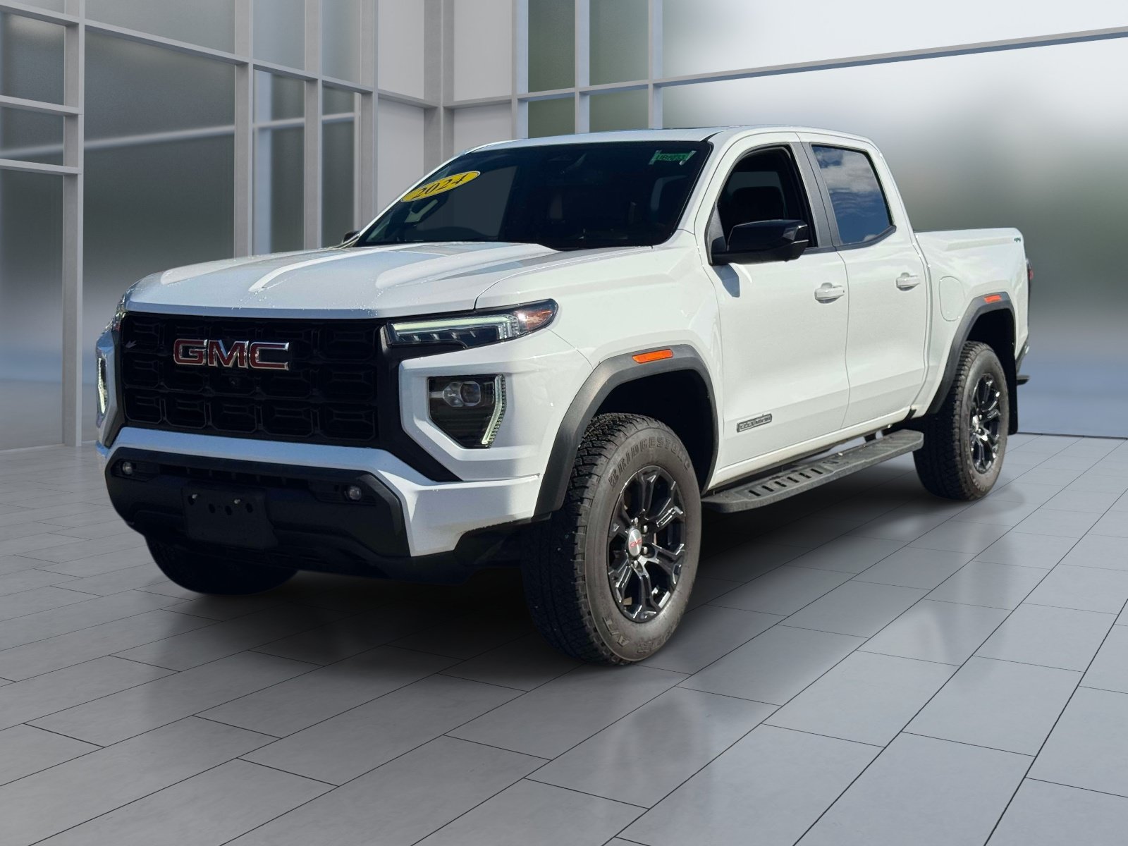 Used 2024 GMC Canyon Elevation w/ Elevation Premium Package AWD/4WD image 1