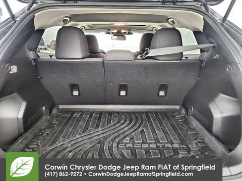 Used 2024 Subaru Crosstrek 2.0i Premium image 32