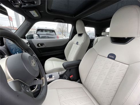 New 2026 MINI Cooper 2-Door Hardtop FWD image 2