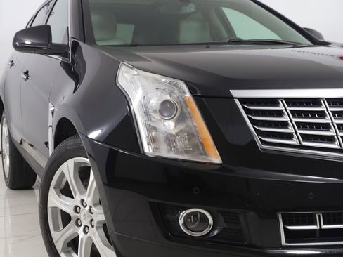 Used 2015 Cadillac SRX Performance image 17