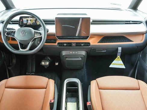 New 2025 Volkswagen ID. Buzz Pro S Plus AWD/4WD image 14
