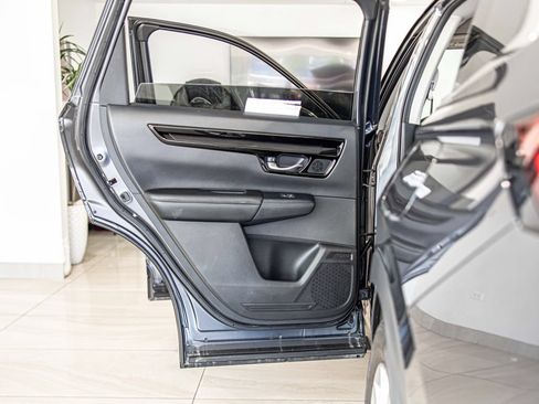 Used 2025 Honda CR-V EX-L image 34