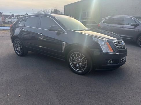 Used 2016 Cadillac SRX Performance w/ Midnight Edition Package image 3
