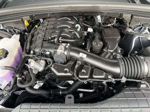 New 2025 Jeep Grand Cherokee Limited image 15