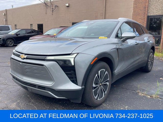 Used 2024 Chevrolet Blazer EV LT AWD/4WD image 1