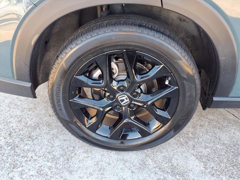 Used 2024 Honda HR-V Sport image 25