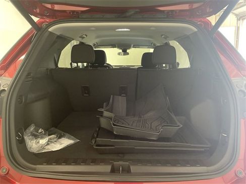 Certified 2024 Chevrolet Equinox LT w/ LPO, Floor Liner Package image 15