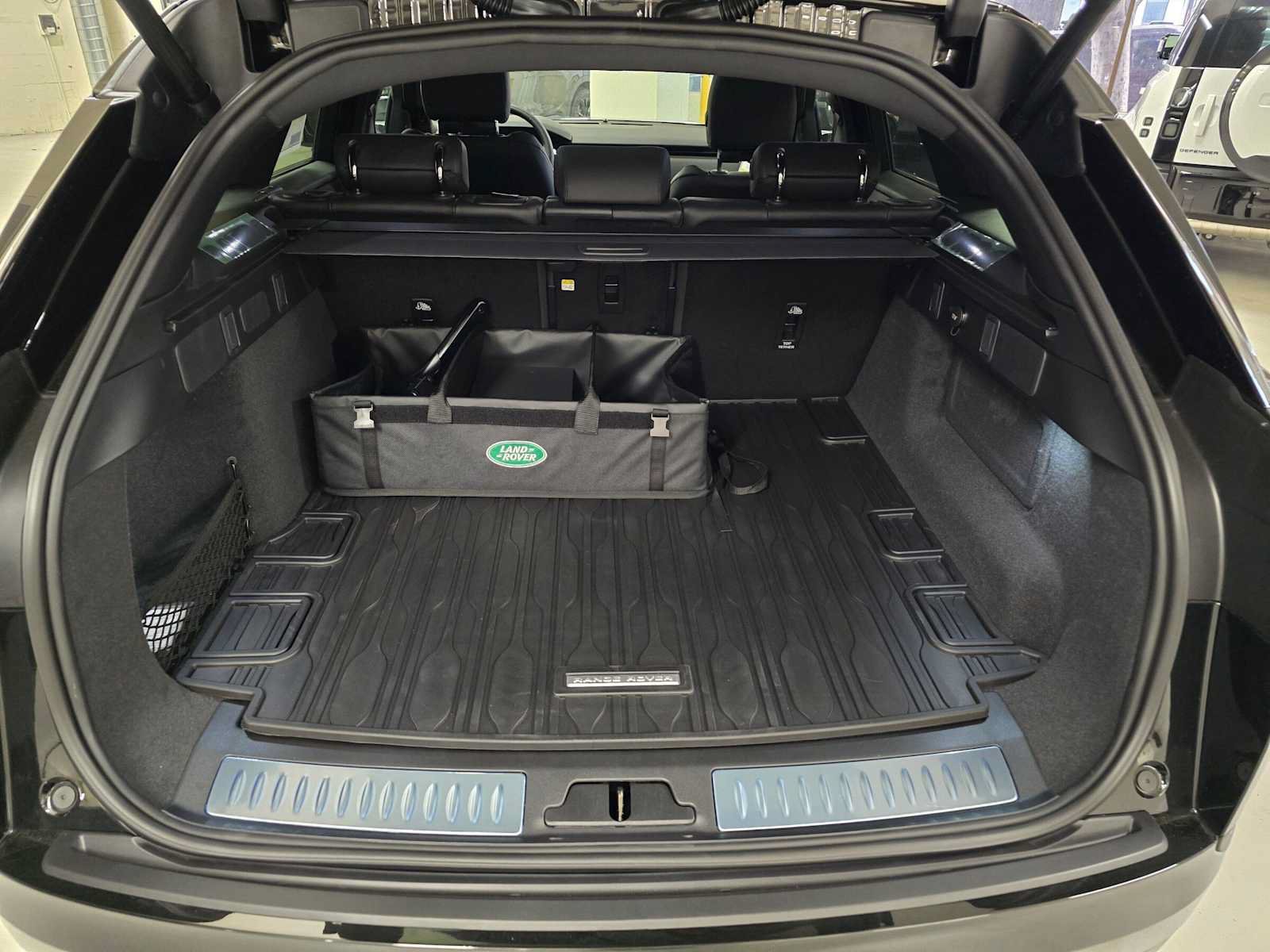 New 2026 Land Rover Range Rover Velar S AWD/4WD image 14