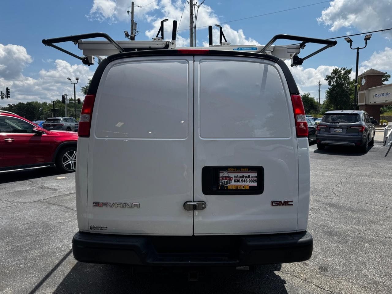 Used 2024 GMC Savana 2500 w/ Driver Convenience Package RWD image 6
