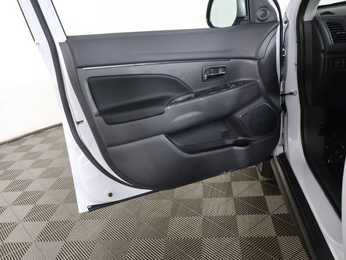 New 2025 Mitsubishi Outlander Sport ES image 19