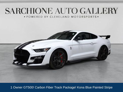 Used 2021 Ford Mustang Shelby GT500 w/ Carbon Fiber Track Pack RWD image 18