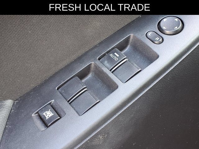 Used 2013 MAZDA MAZDA3 i Touring FWD image 22