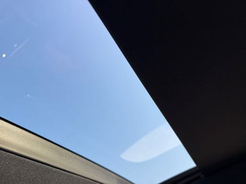 Certified 2025 Mercedes-Benz S 580 4MATIC Sedan image 28