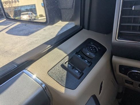 Certified 2019 Ford F150 XLT w/ Equipment Group 302A Luxury image 18