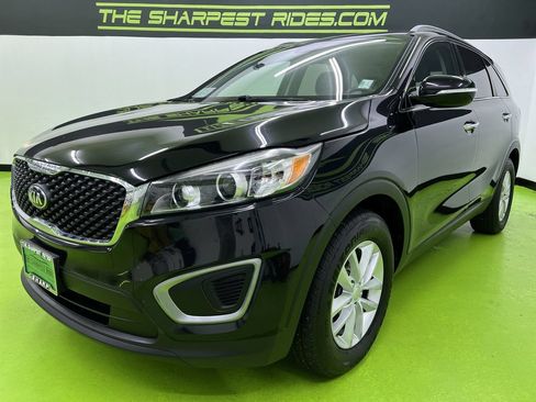 Used 2016 Kia Sorento FWD image 5