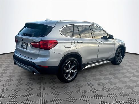 Used 2018 BMW X1 sDrive28i image 6