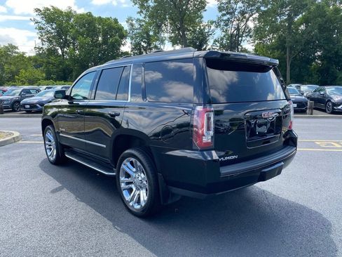 Used 2018 GMC Yukon SLT w/ Premium Edition AWD/4WD image 7