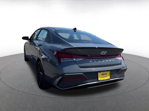 Used 2026 Hyundai Elantra Sport FWD image 11
