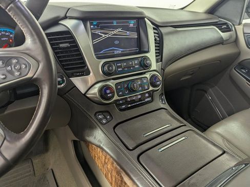 Used 2017 Chevrolet Suburban Premier image 14