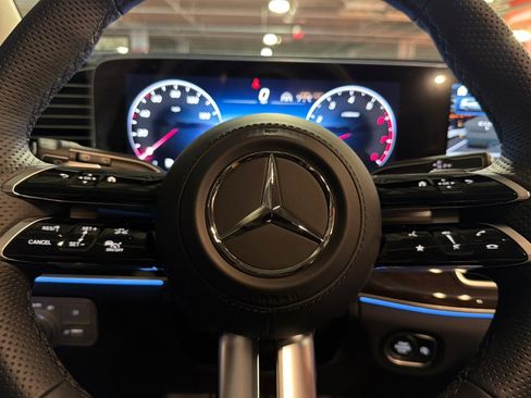 New 2026 Mercedes-Benz GLS 450 4MATIC image 24