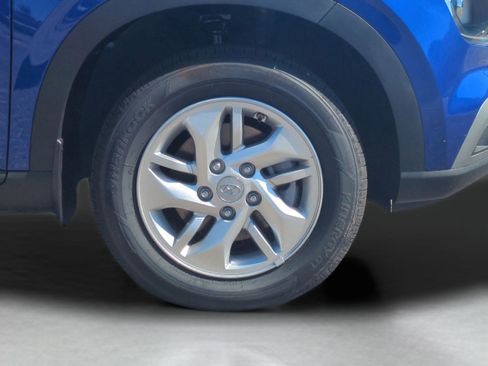New 2026 Hyundai Venue SE FWD image 11