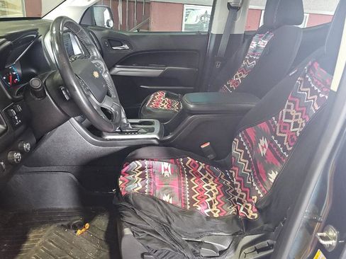 Used 2019 Chevrolet Colorado LT w/ Luxury Package, Chrome image 7